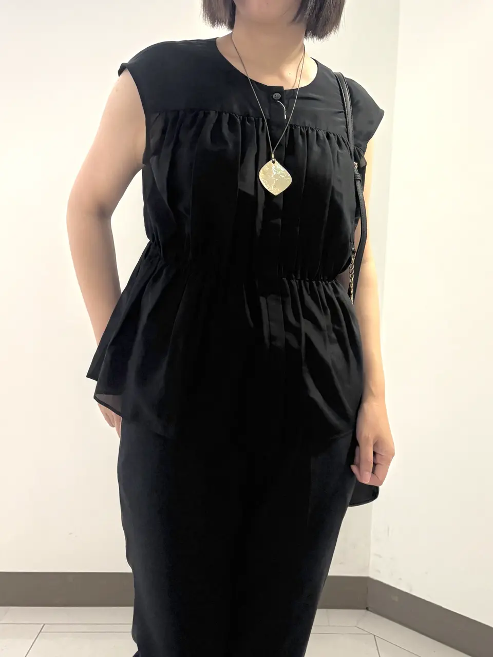 自由区 南 コーディネート画像