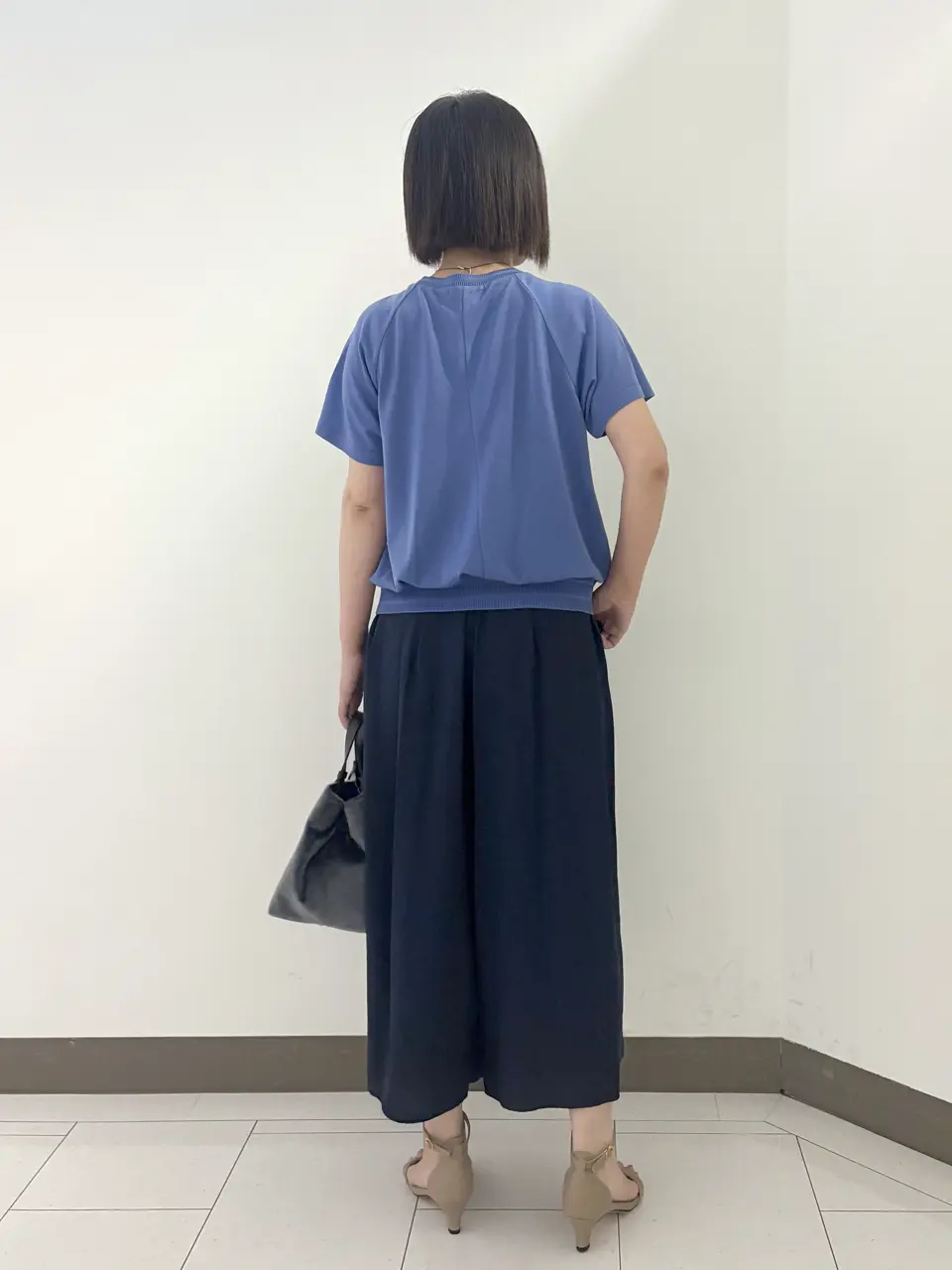 自由区 南 コーディネート画像