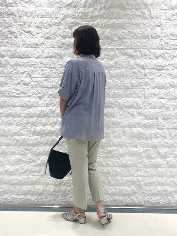 自由区 林 コーディネート画像