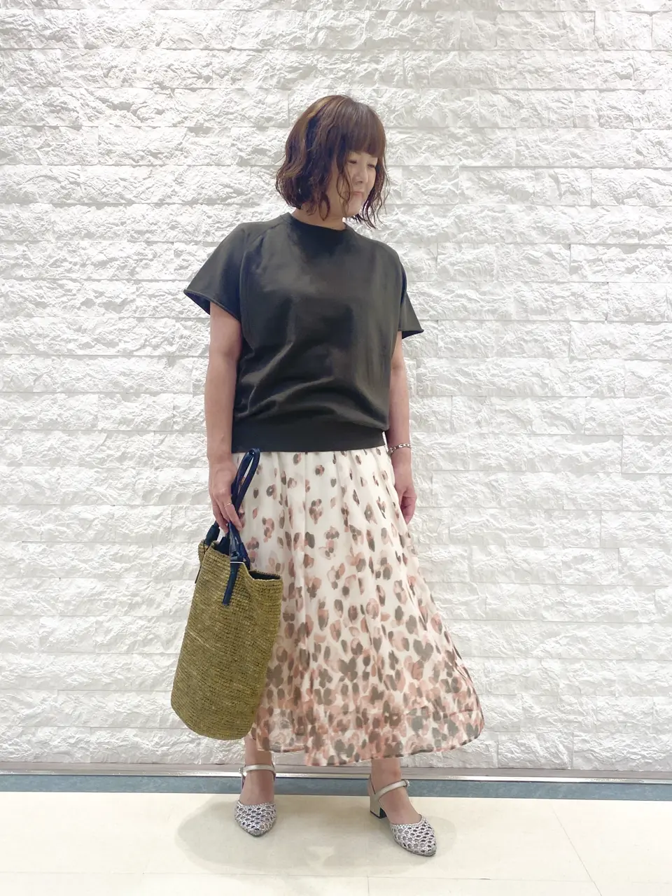 自由区 林 コーディネート画像