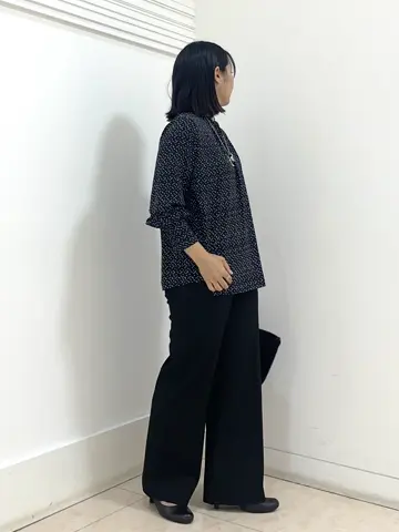 自由区 misato コーディネート画像