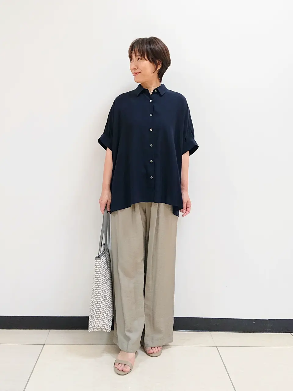 自由区 近藤 コーディネート画像