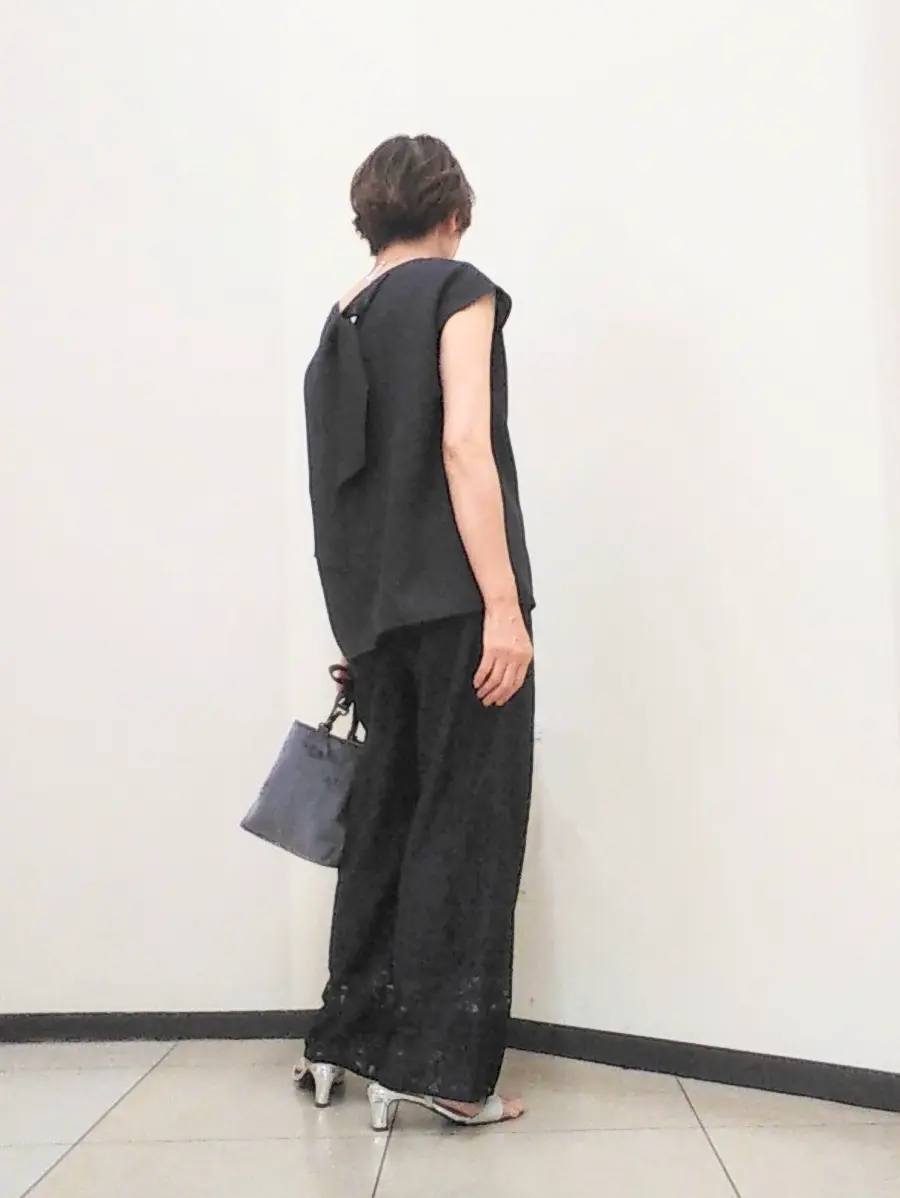 自由区 浅野 コーディネート画像