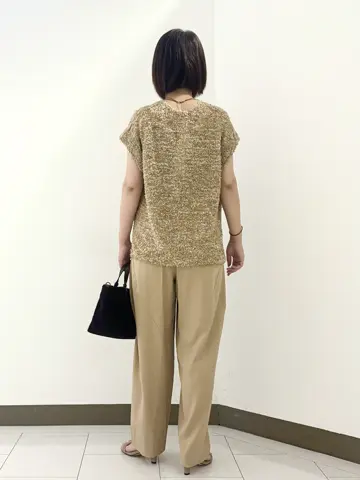 自由区 南 コーディネート画像