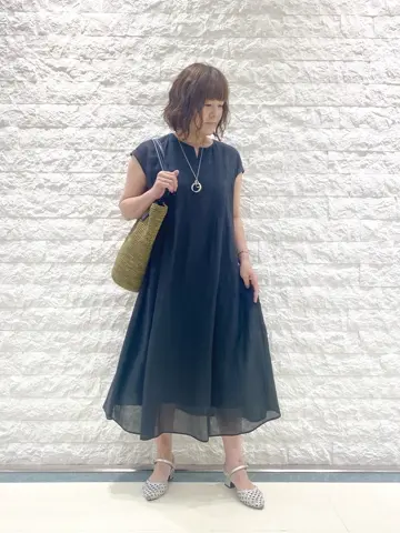 自由区 林 コーディネート画像