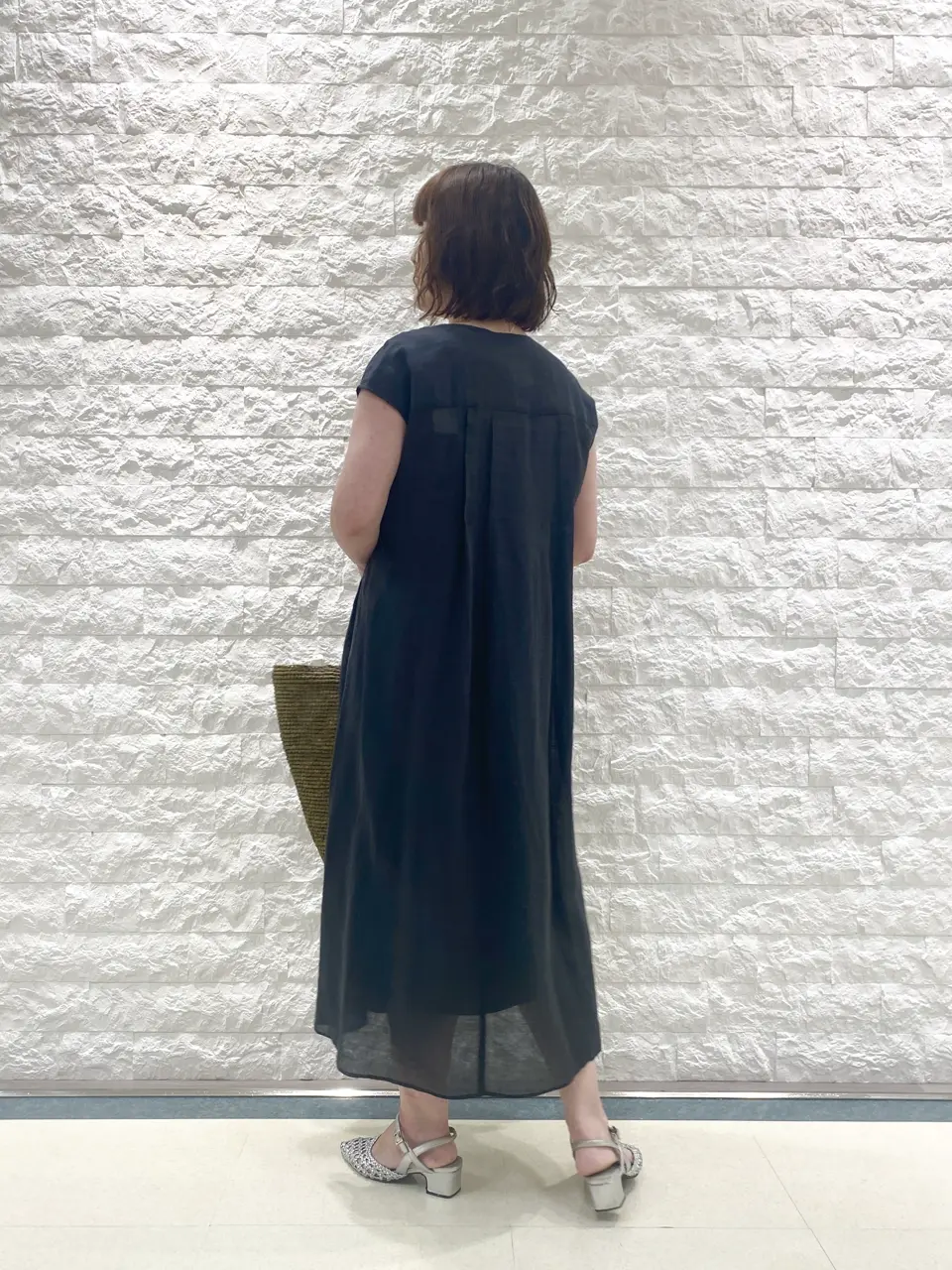 自由区 林 コーディネート画像