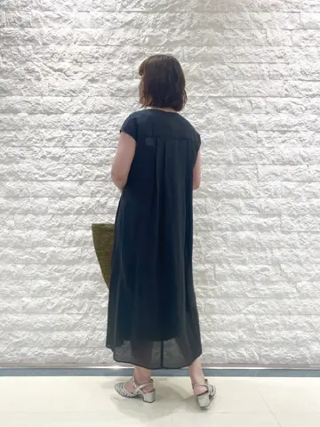 自由区 林 コーディネート画像