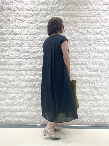 自由区 林 コーディネート画像