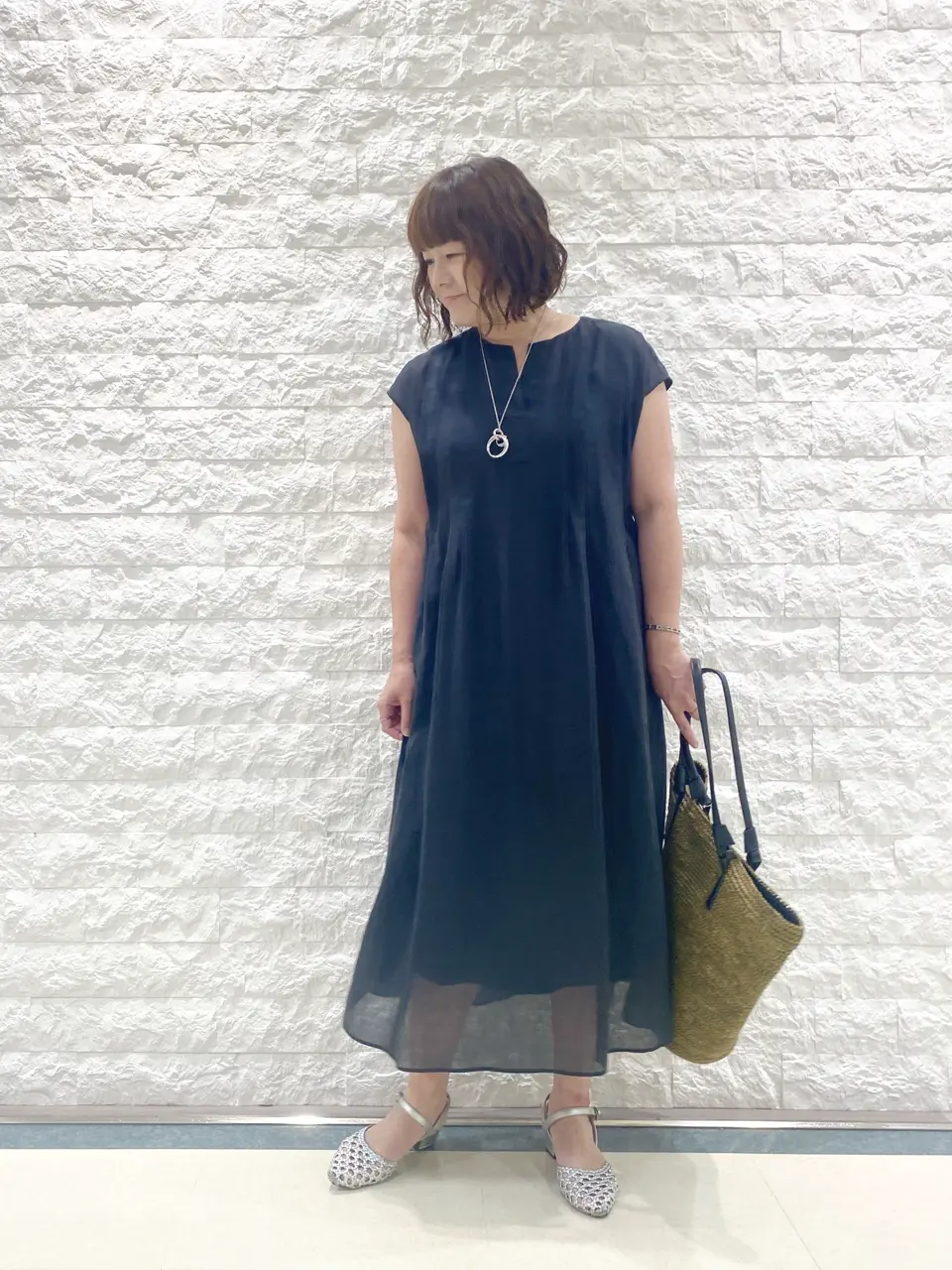 自由区 林 コーディネート画像