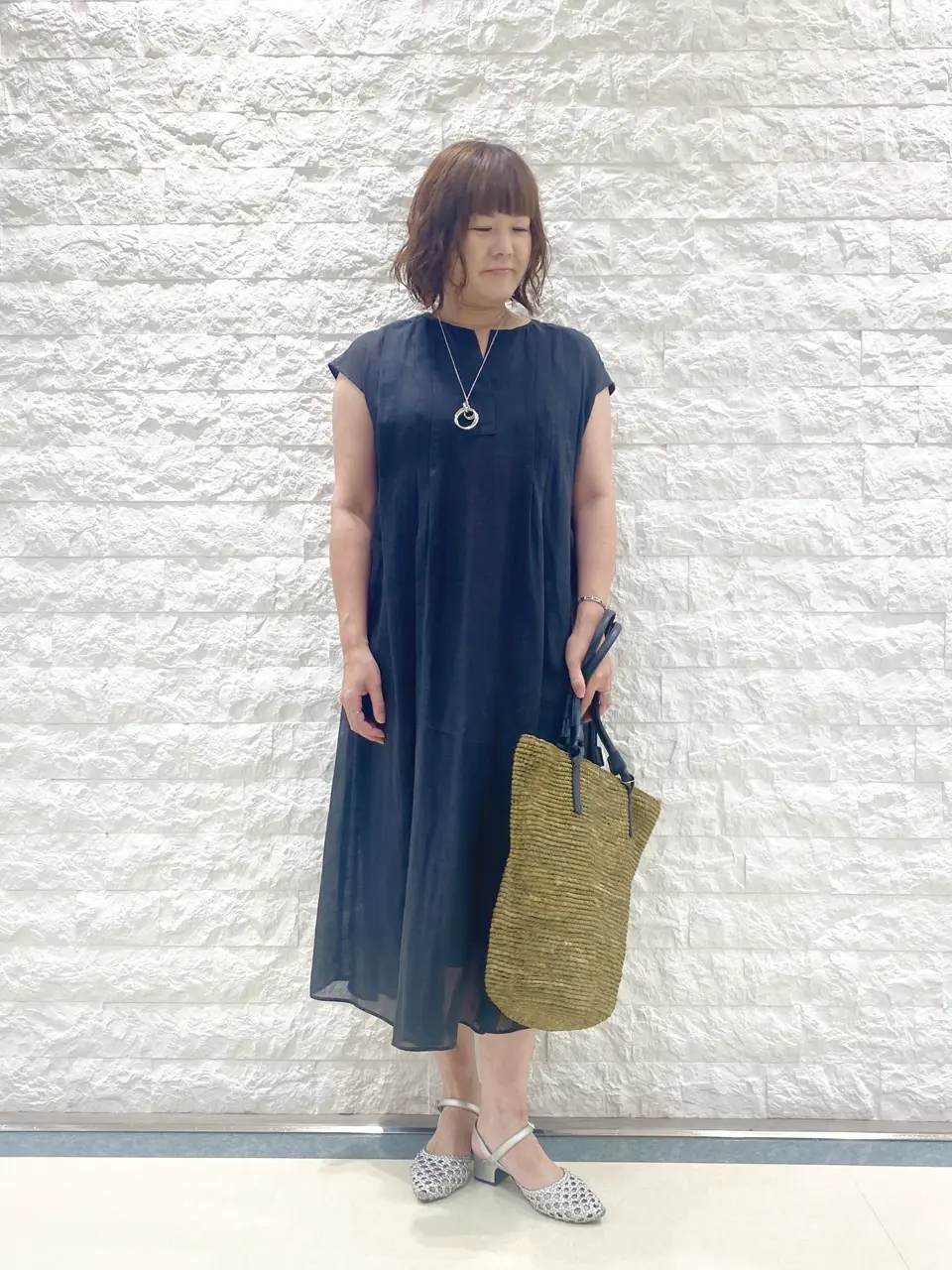 自由区 林 コーディネート画像