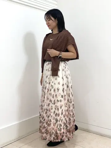 自由区 misato コーディネート画像