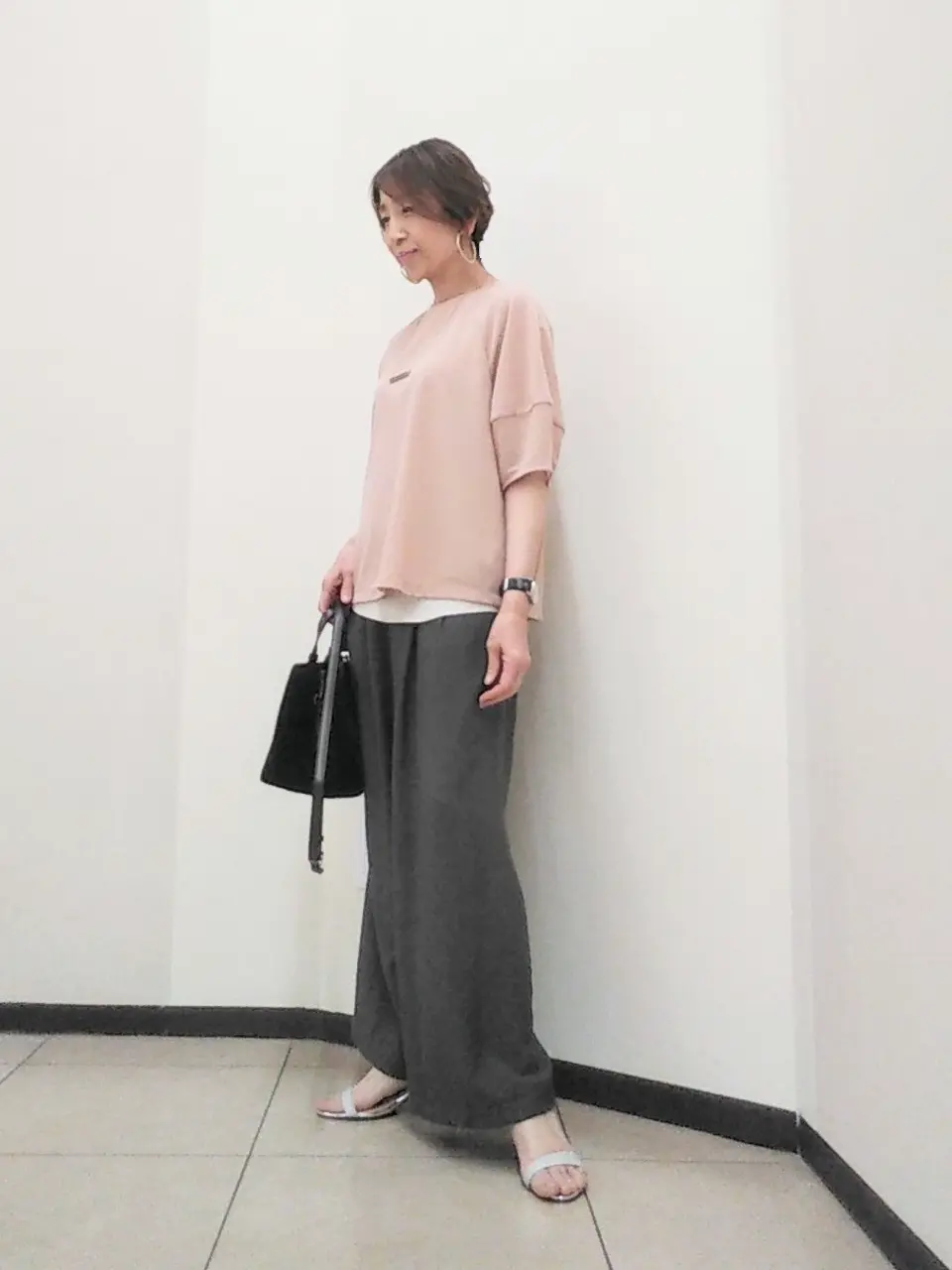 自由区 浅野 コーディネート画像