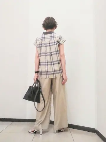 自由区 浅野 コーディネート画像