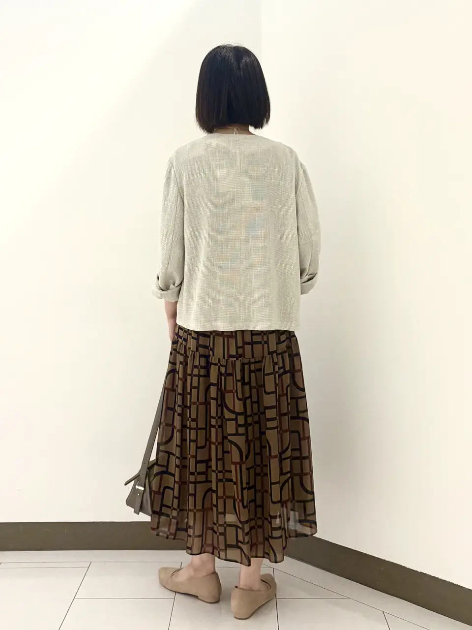 自由区 南 コーディネート画像