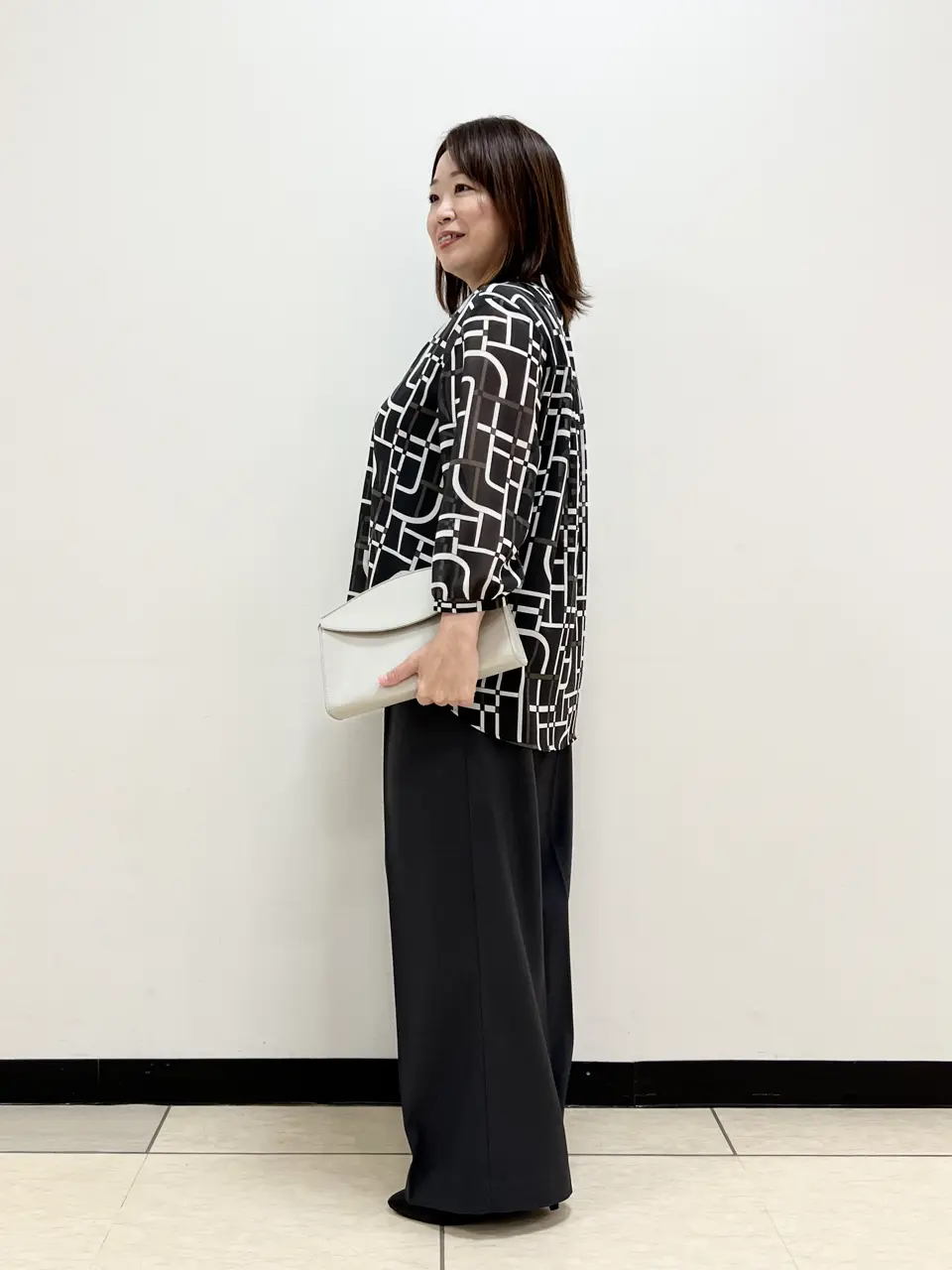 ONWARD CROSSET SELECT 伊藤 コーディネート画像