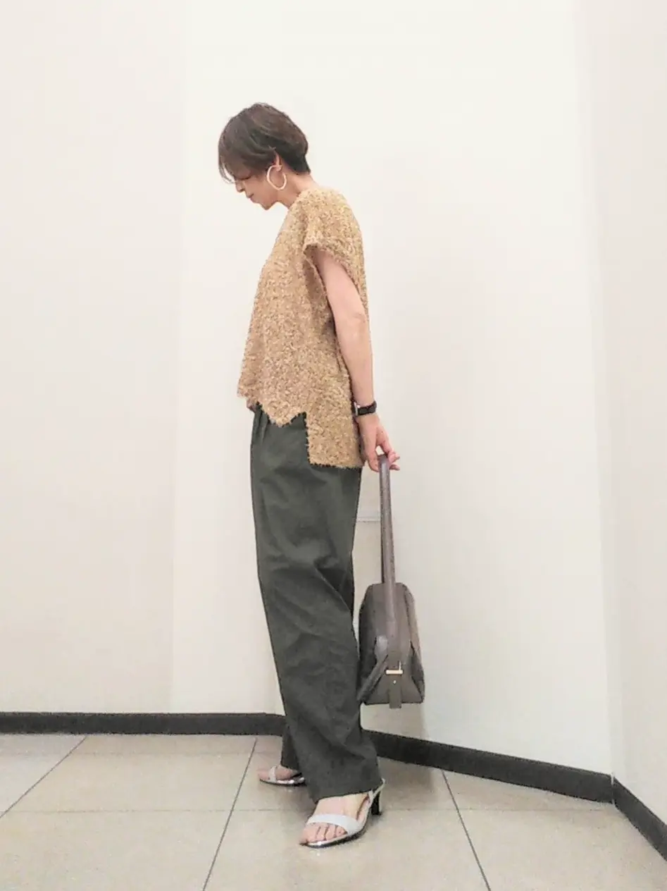 自由区 浅野 コーディネート画像