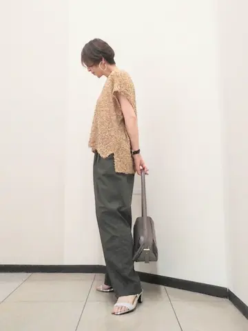 自由区 浅野 コーディネート画像