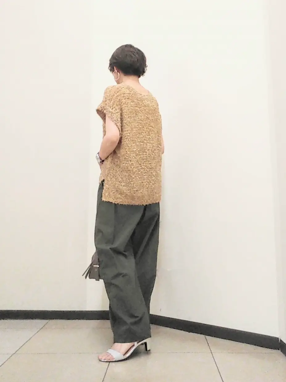 自由区 浅野 コーディネート画像