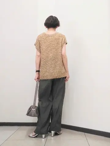 自由区 浅野 コーディネート画像