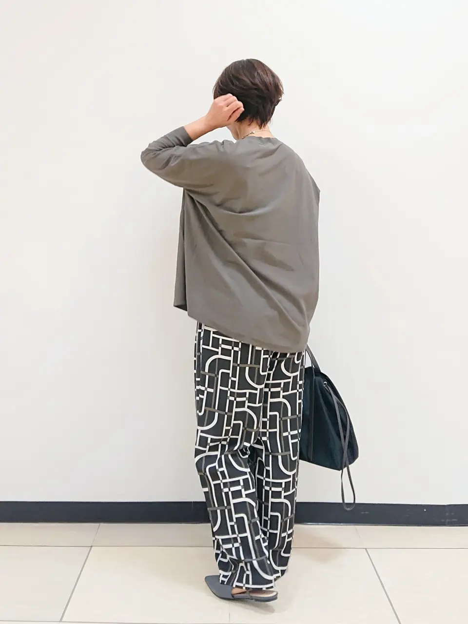 自由区 近藤 コーディネート画像