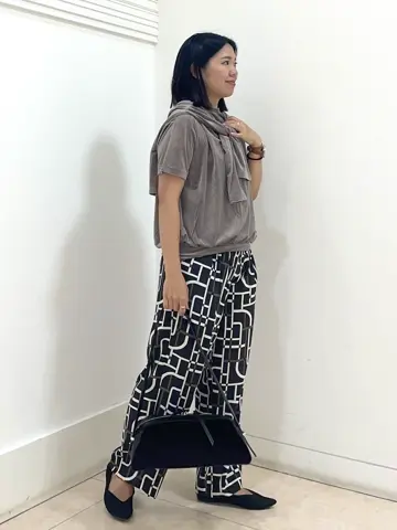 自由区 misato コーディネート画像