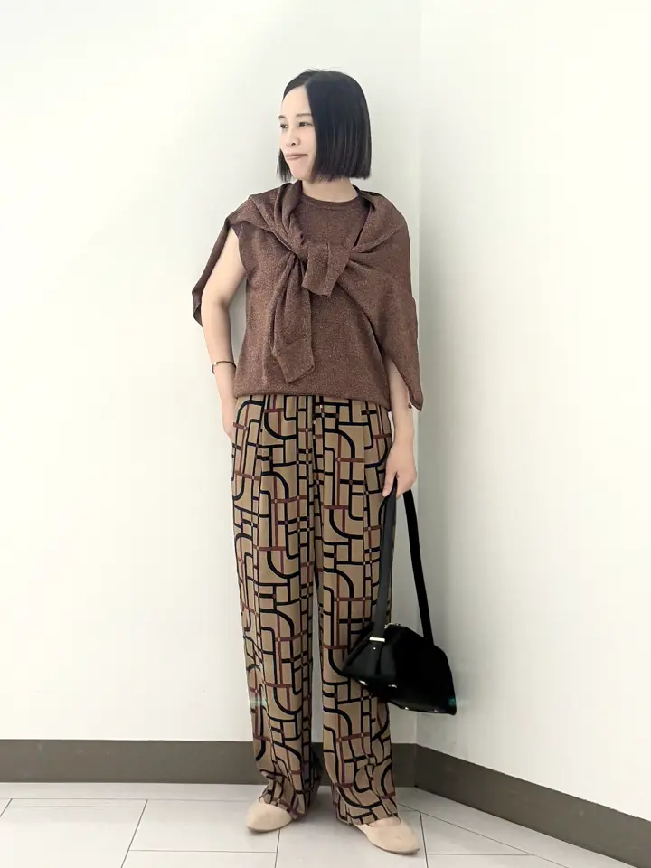 自由区 南 コーディネート画像