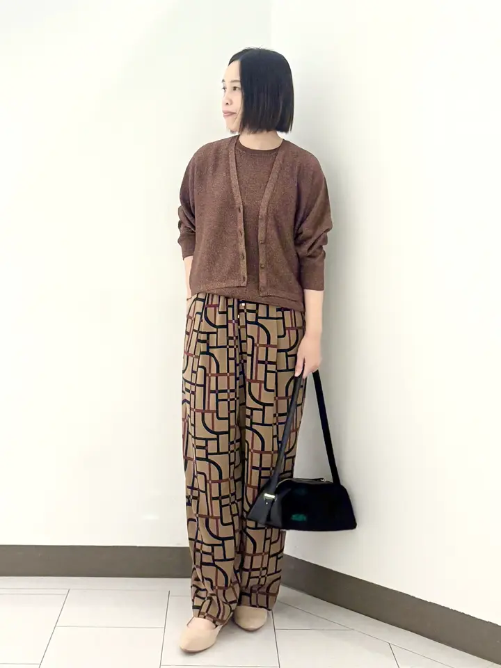 自由区 南 コーディネート画像