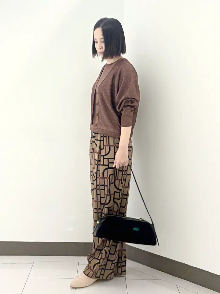 自由区 南 コーディネート画像