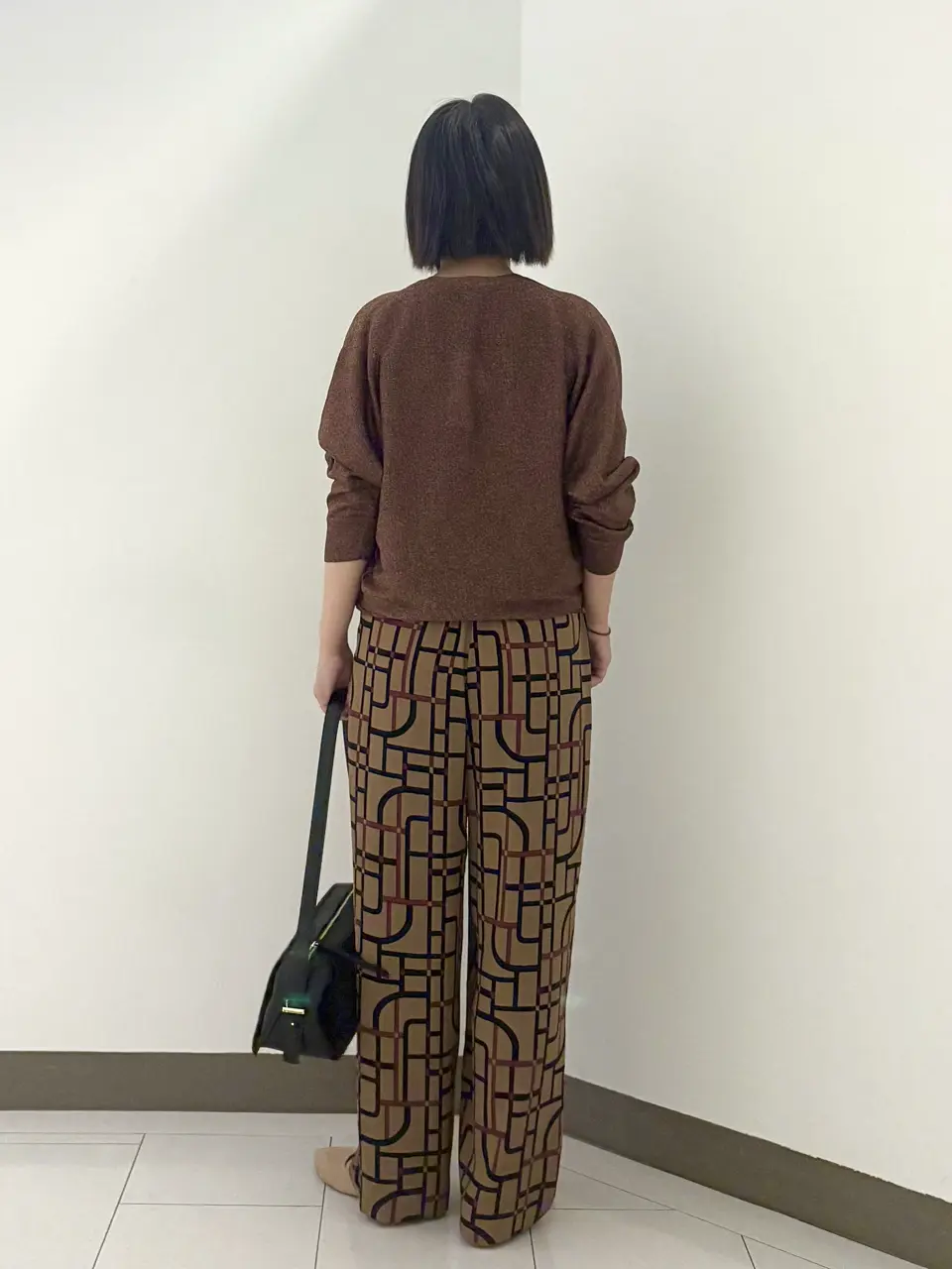 自由区 南 コーディネート画像