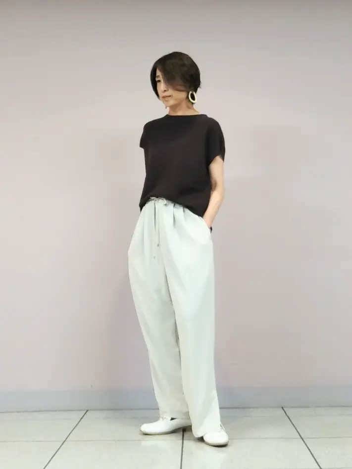 自由区 浅野 コーディネート画像