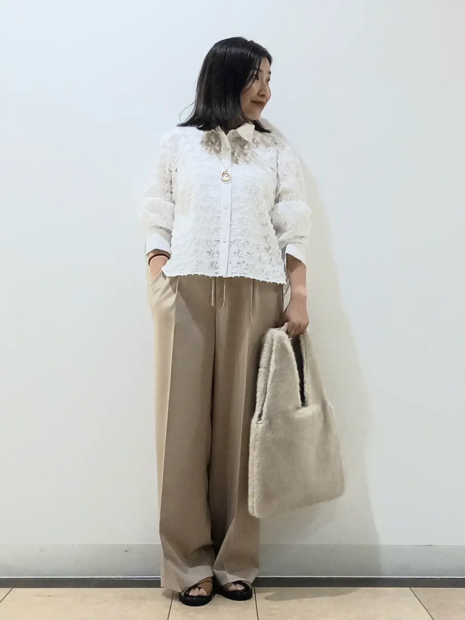 自由区 中川 コーディネート画像