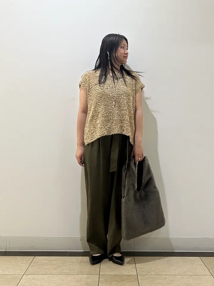 自由区 藤﨑 コーディネート画像