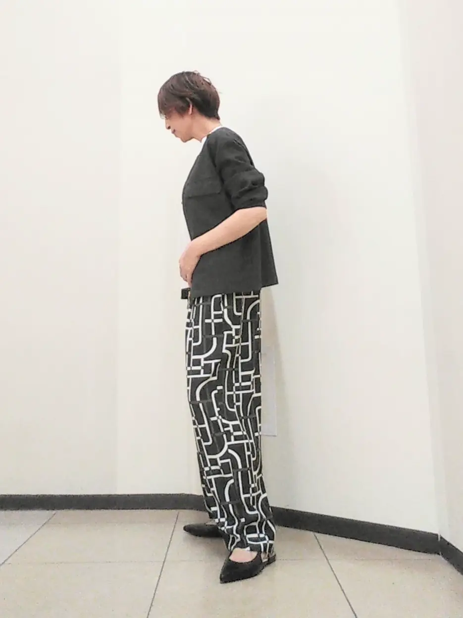 自由区 浅野 コーディネート画像