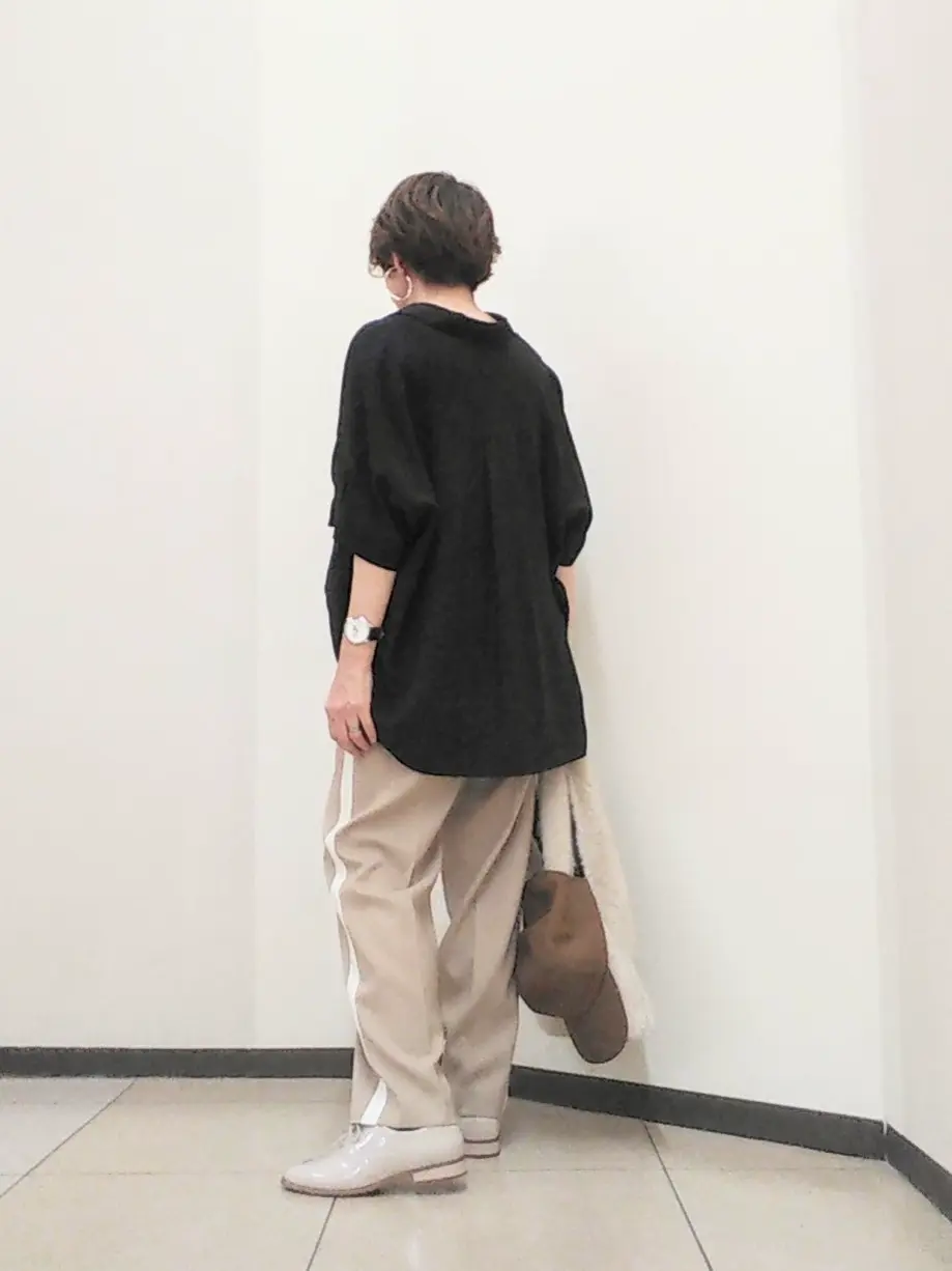 自由区 浅野 コーディネート画像