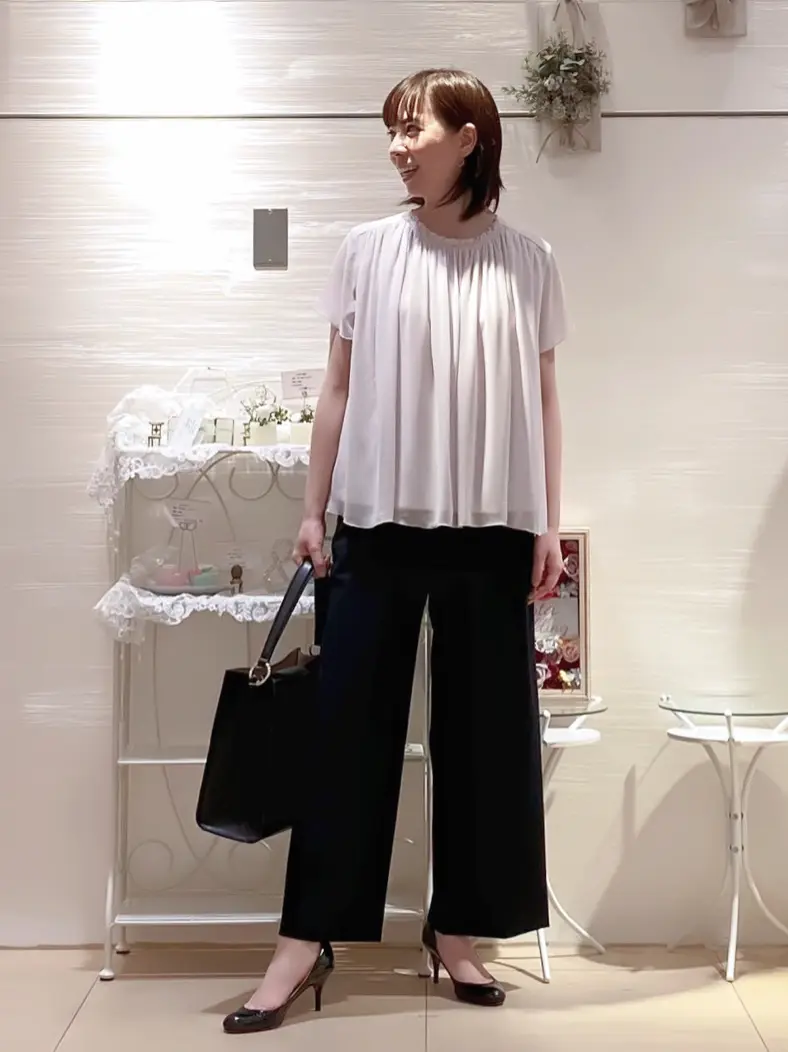  丸尾 コーディネート画像