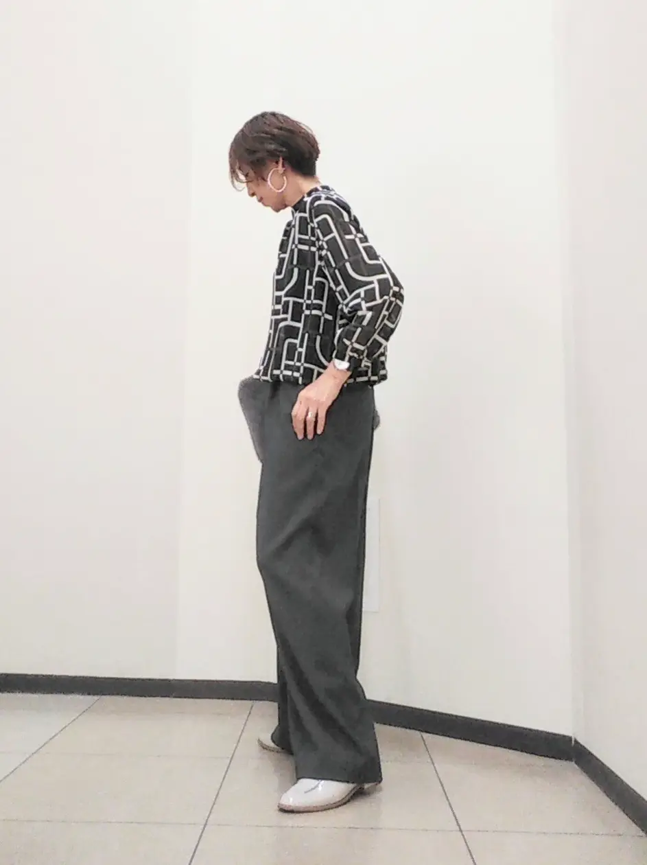 自由区 浅野 コーディネート画像