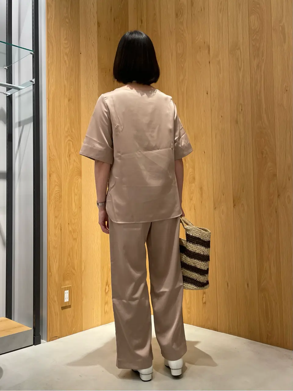 自由区 大宮 コーディネート画像