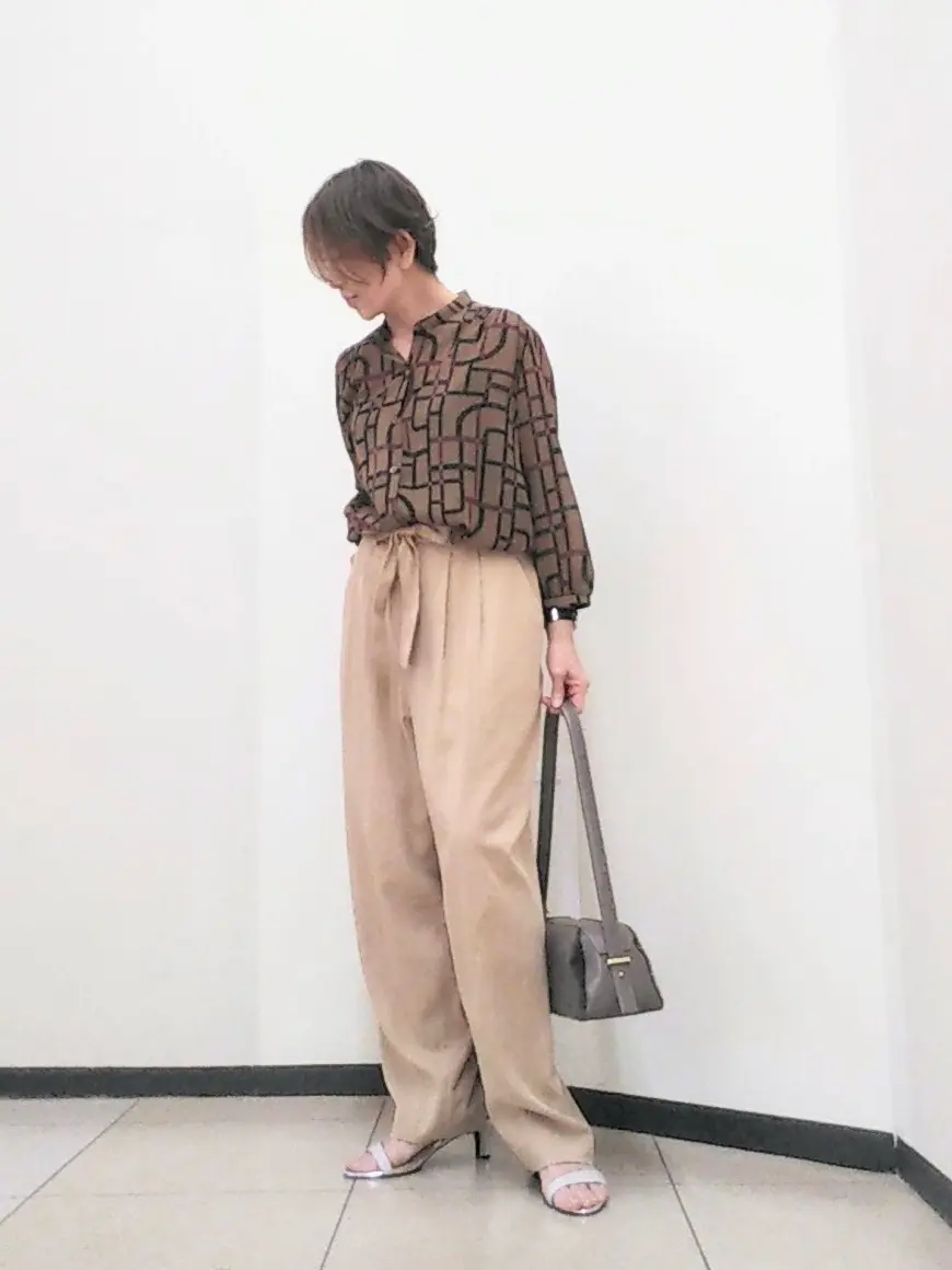 自由区 浅野 コーディネート画像