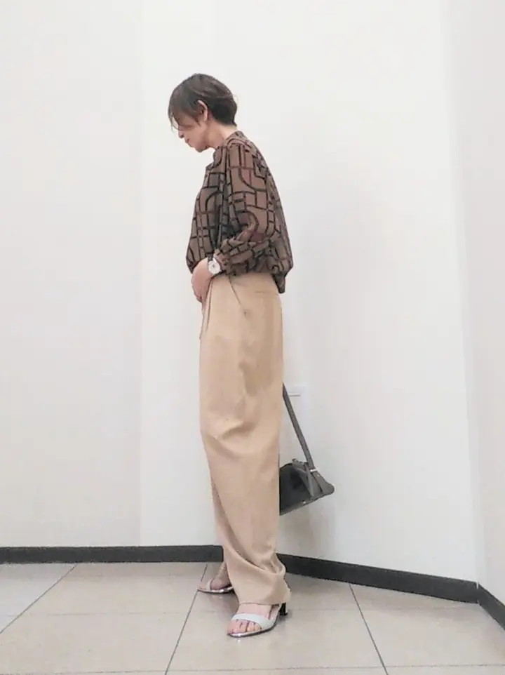 自由区 浅野 コーディネート画像