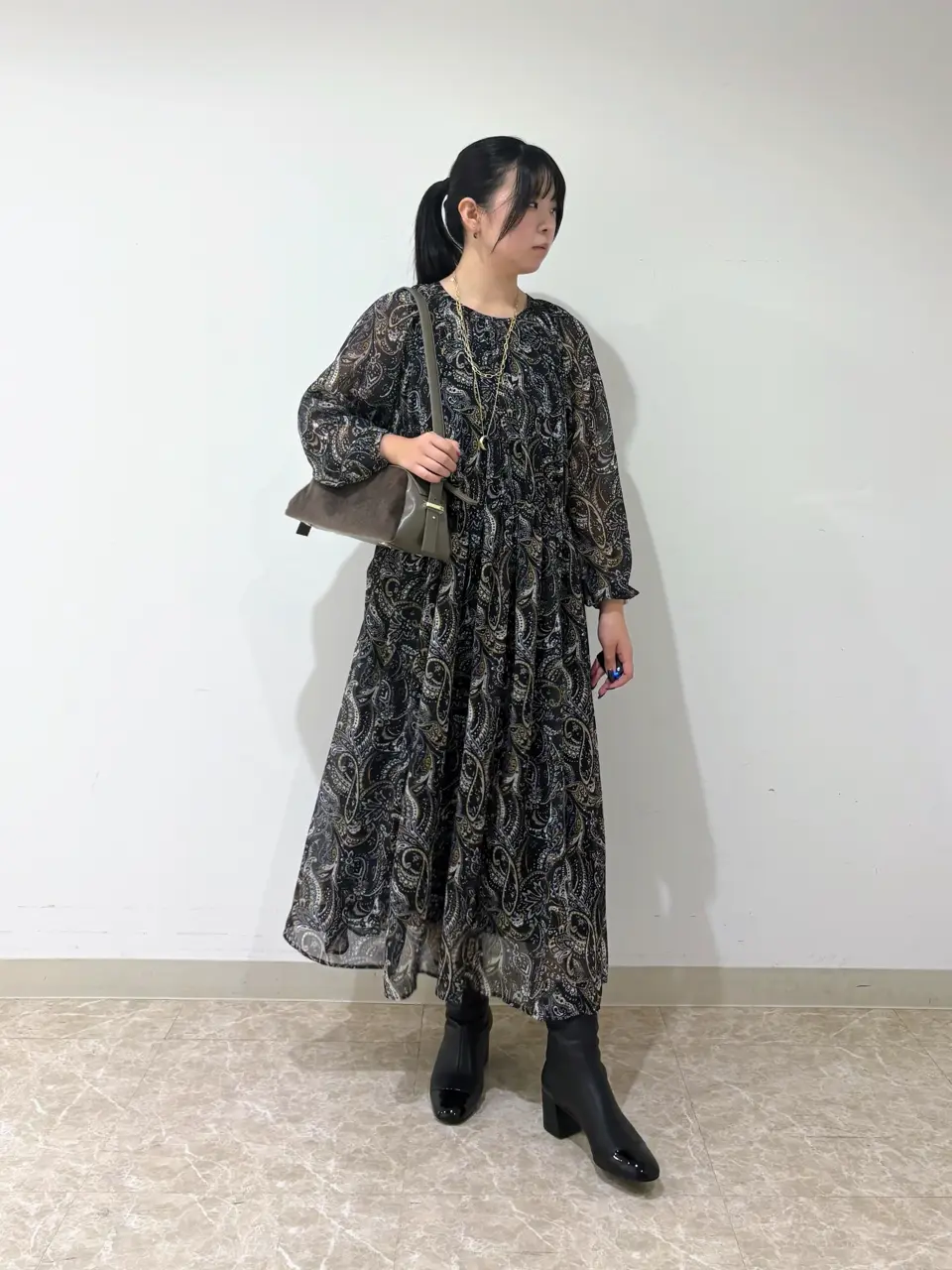 自由区 篠﨑 コーディネート画像