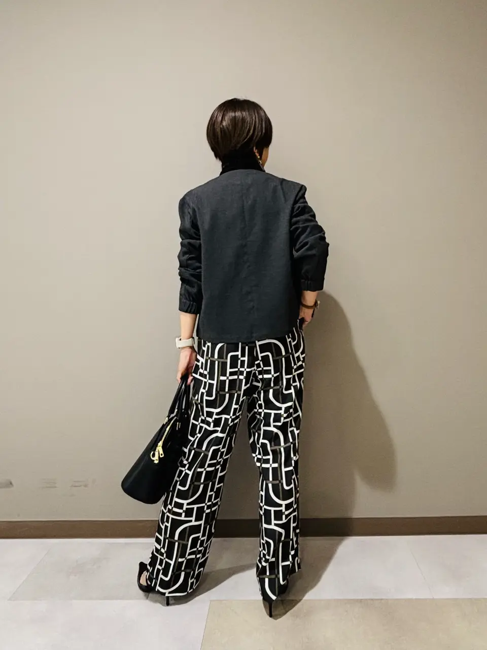 自由区 Hashimoto コーディネート画像