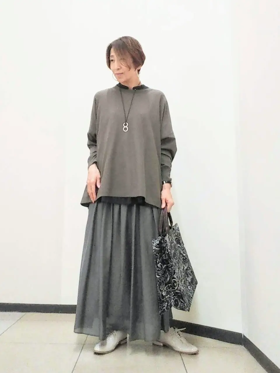 自由区 浅野 コーディネート画像