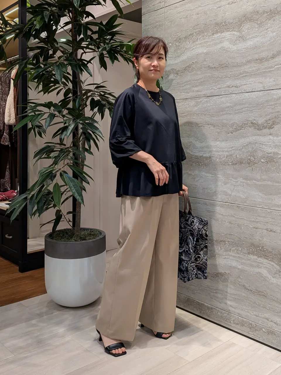 自由区 Nakai コーディネート画像