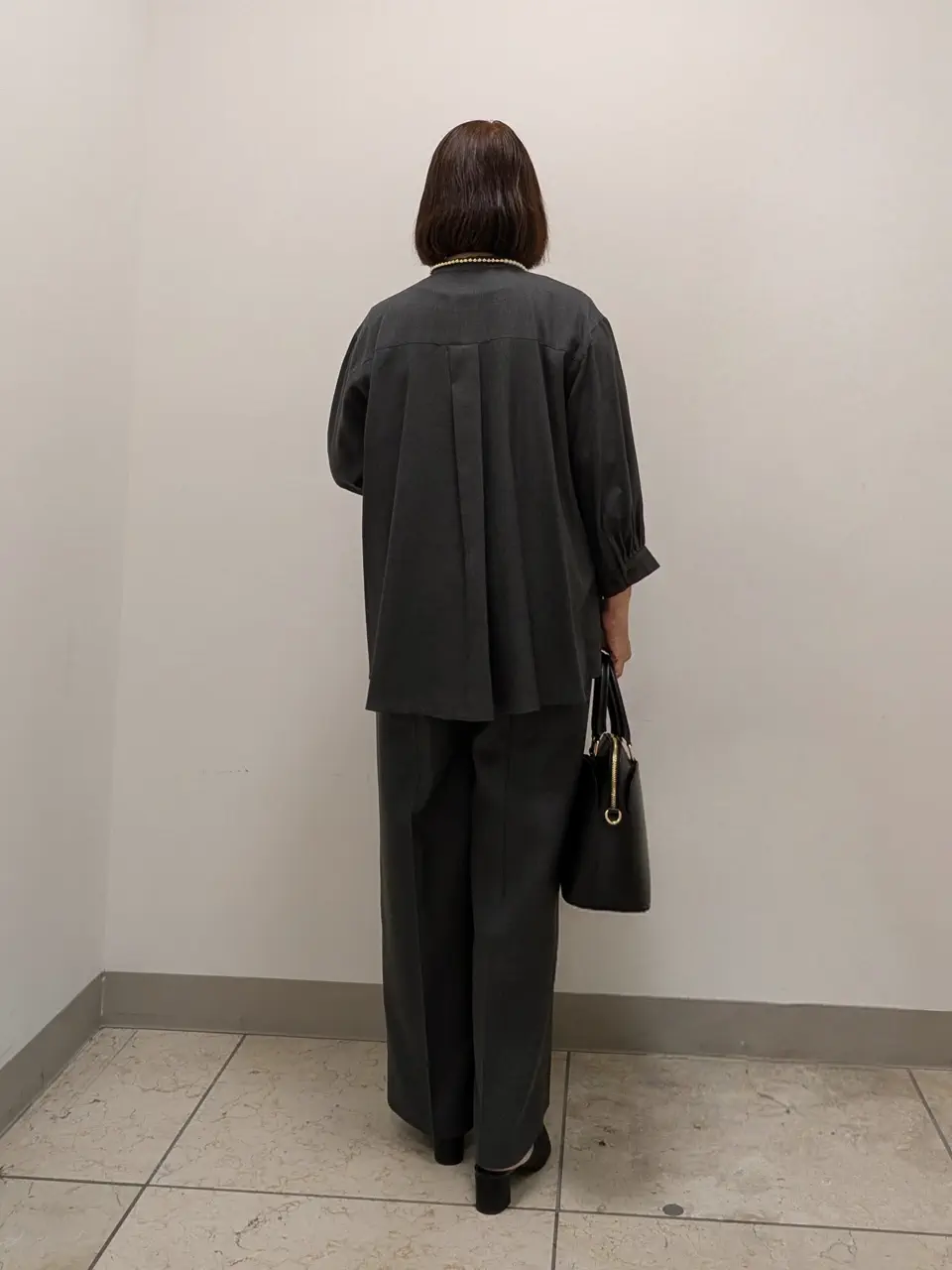 自由区 小熊 コーディネート画像
