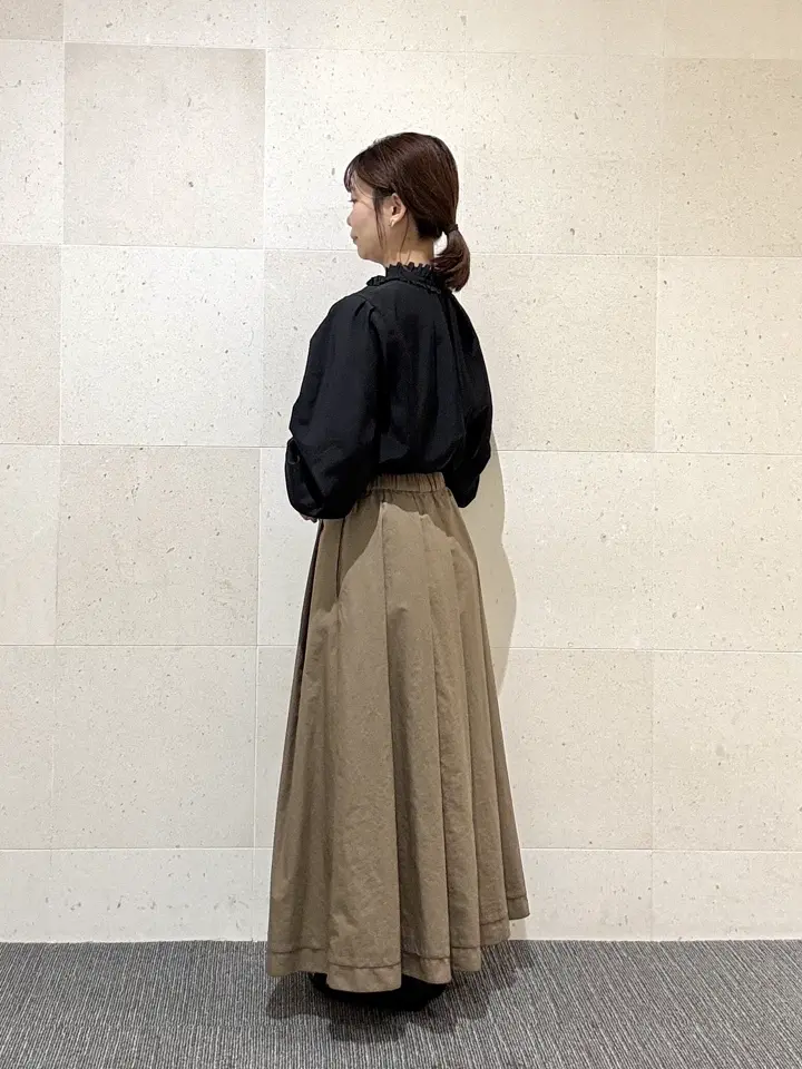 自由区 小林 コーディネート画像