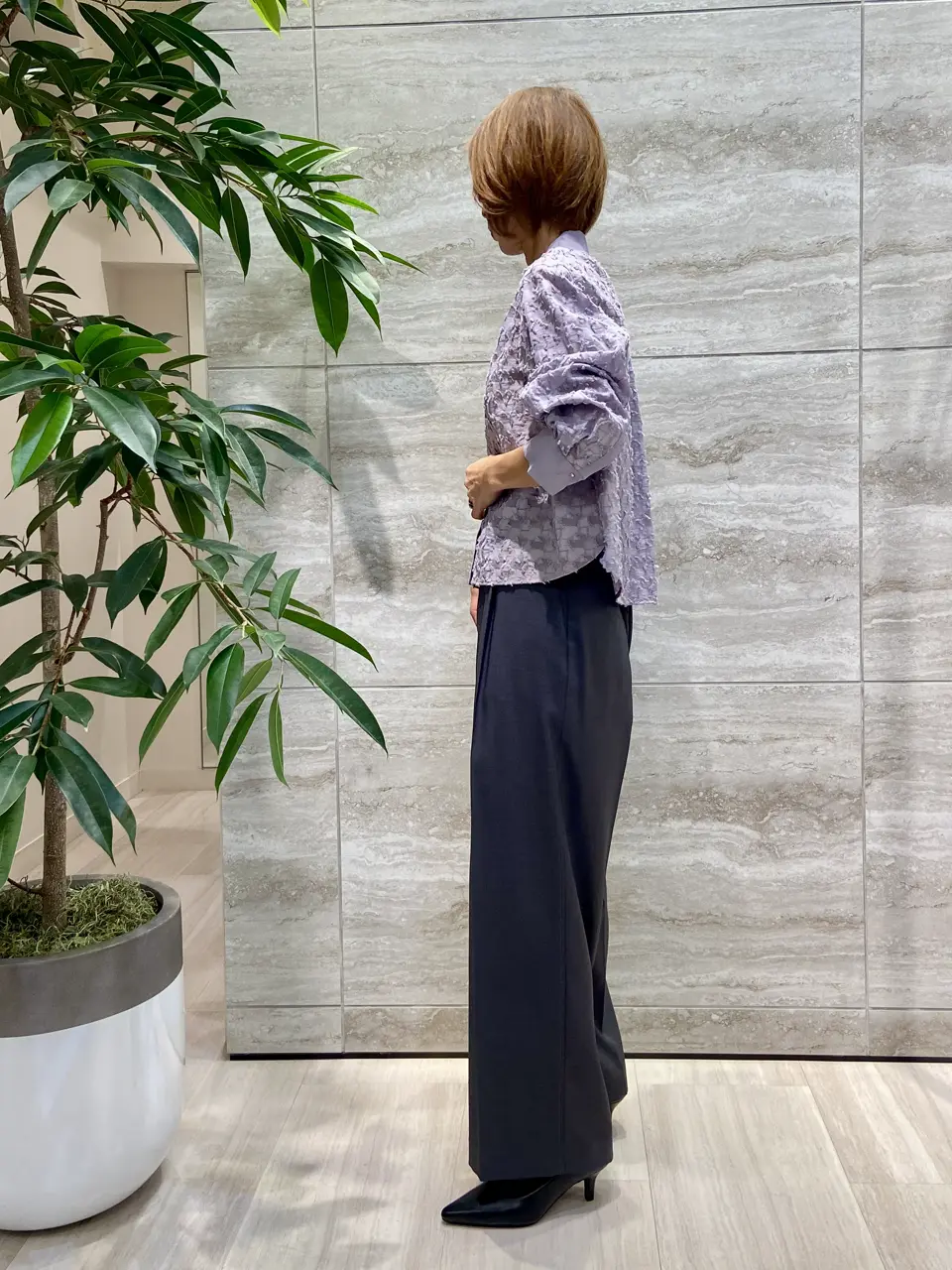 自由区 Ishii コーディネート画像