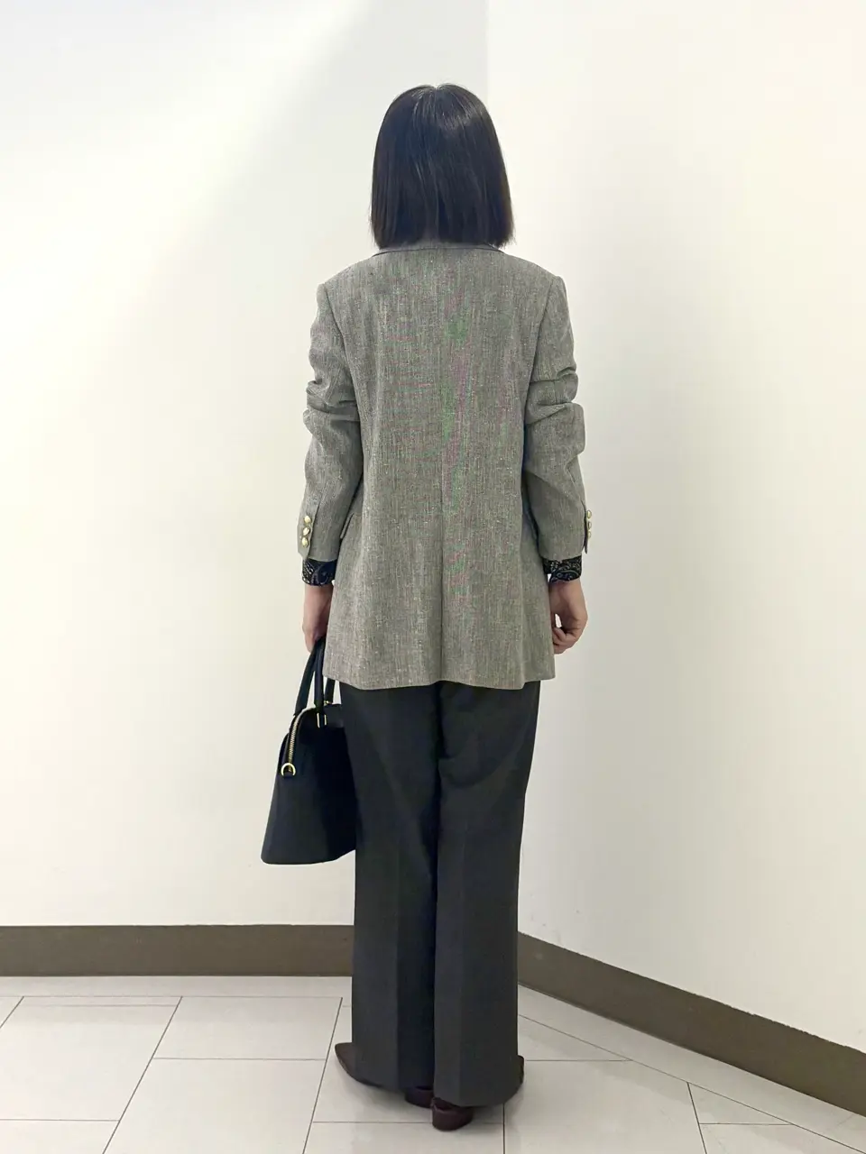 自由区 南 コーディネート画像