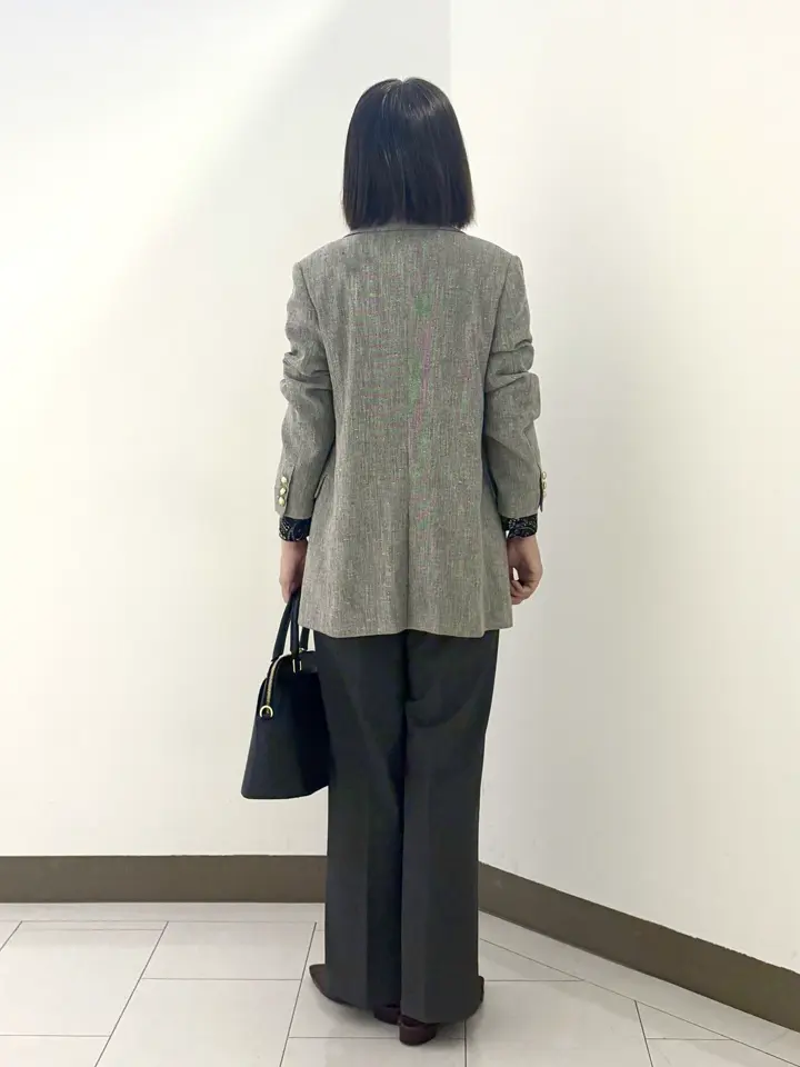 自由区 南 コーディネート画像