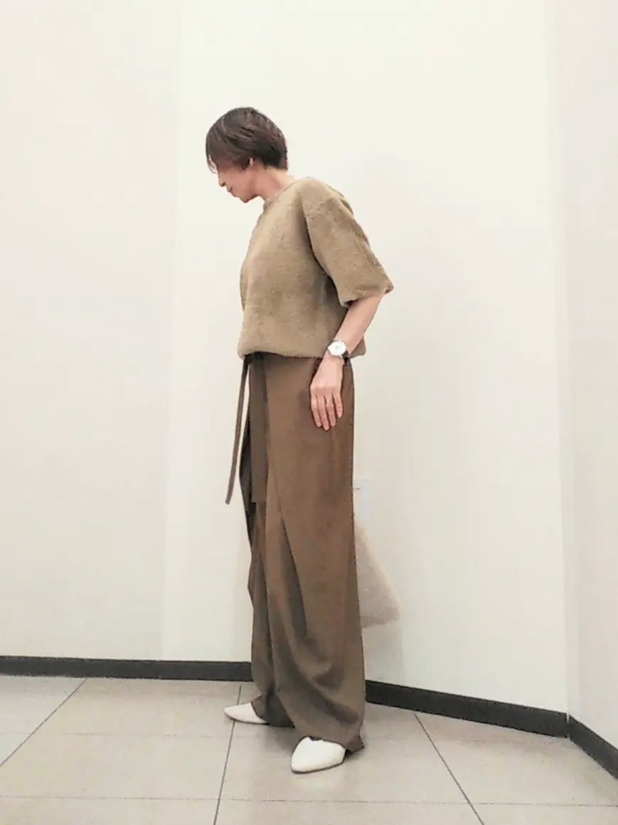 自由区 浅野 コーディネート画像