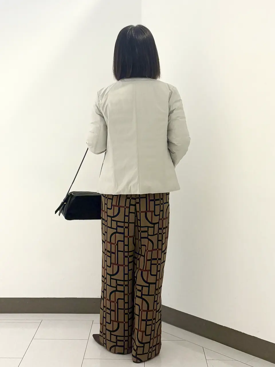 自由区 南 コーディネート画像